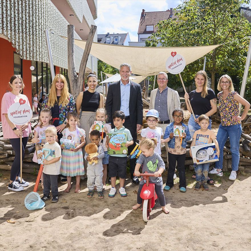Spirit of Play Foundation - Aussteller der Spielwarenmesse unterstützen Kinder im DACH-Raum