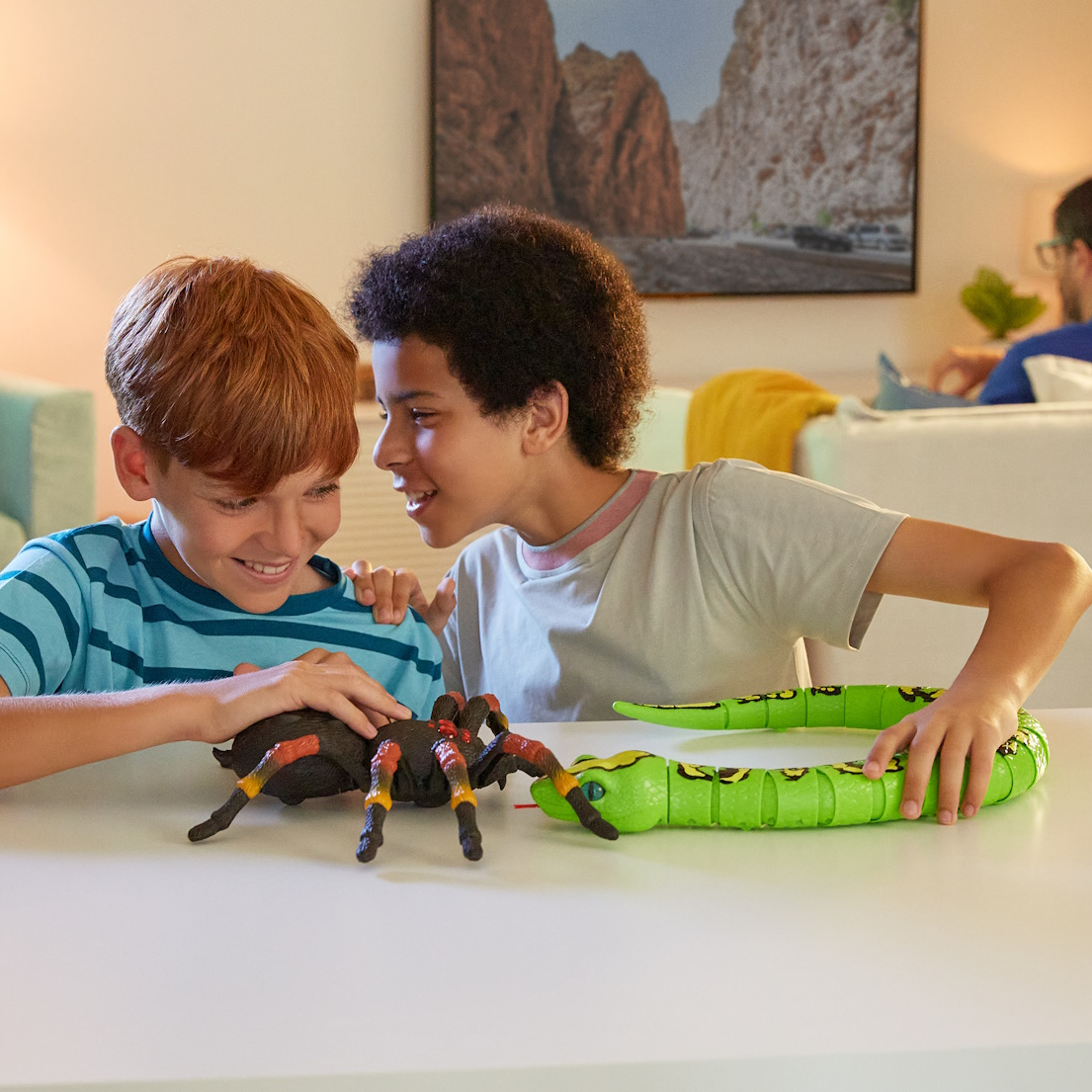 Robo Alive Python und Tarantel - Gruselige Überraschungen zu Halloween