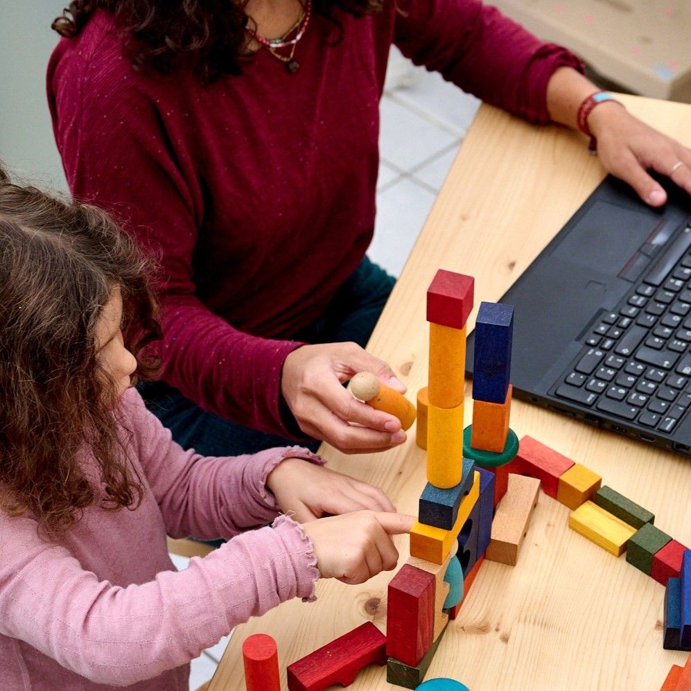 Chancen und Herausforderungen: Mütter mit Zuwanderungsgeschichte im Fokus