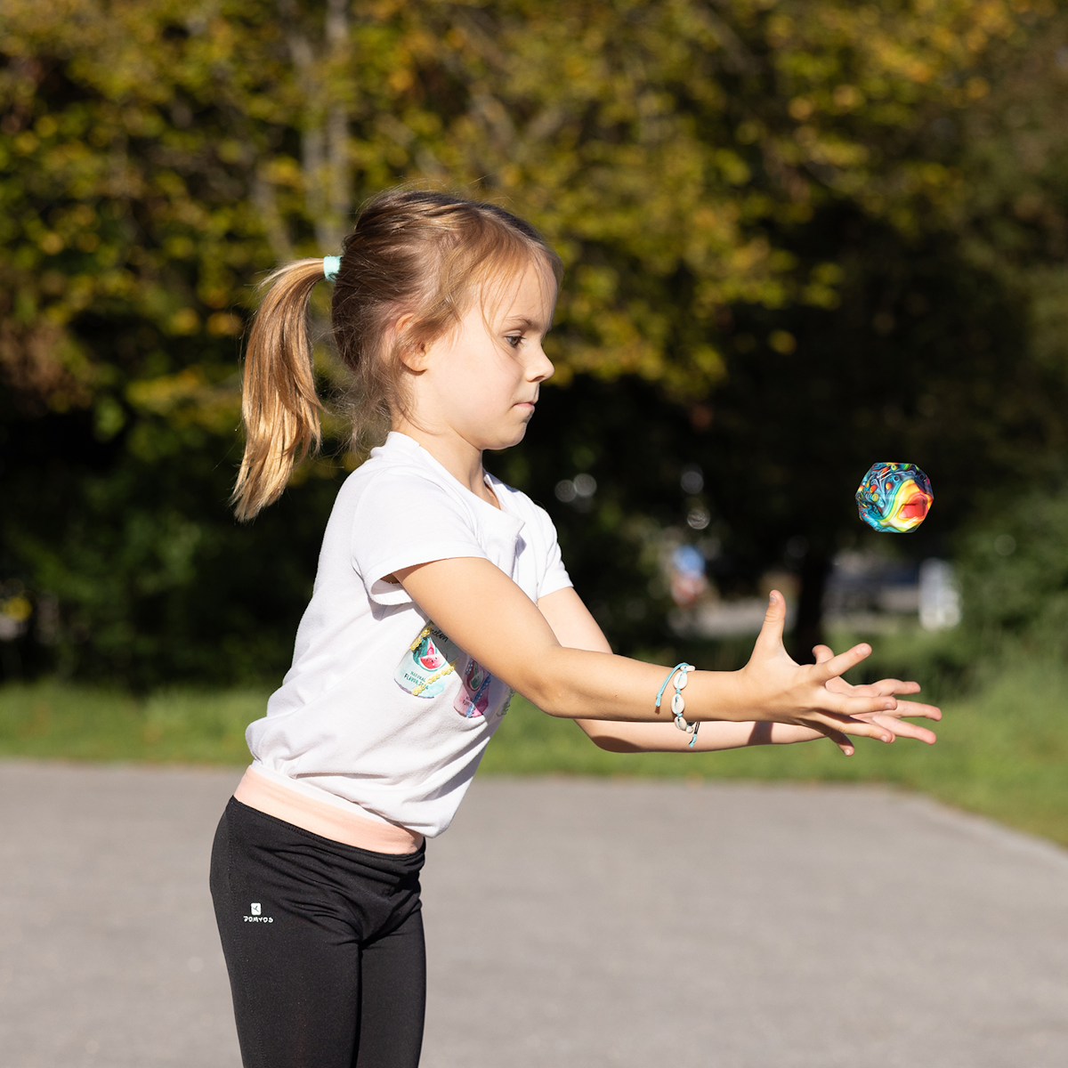 Neuer Erlebnisspaß von Schildkröt: High Bounce Ball
