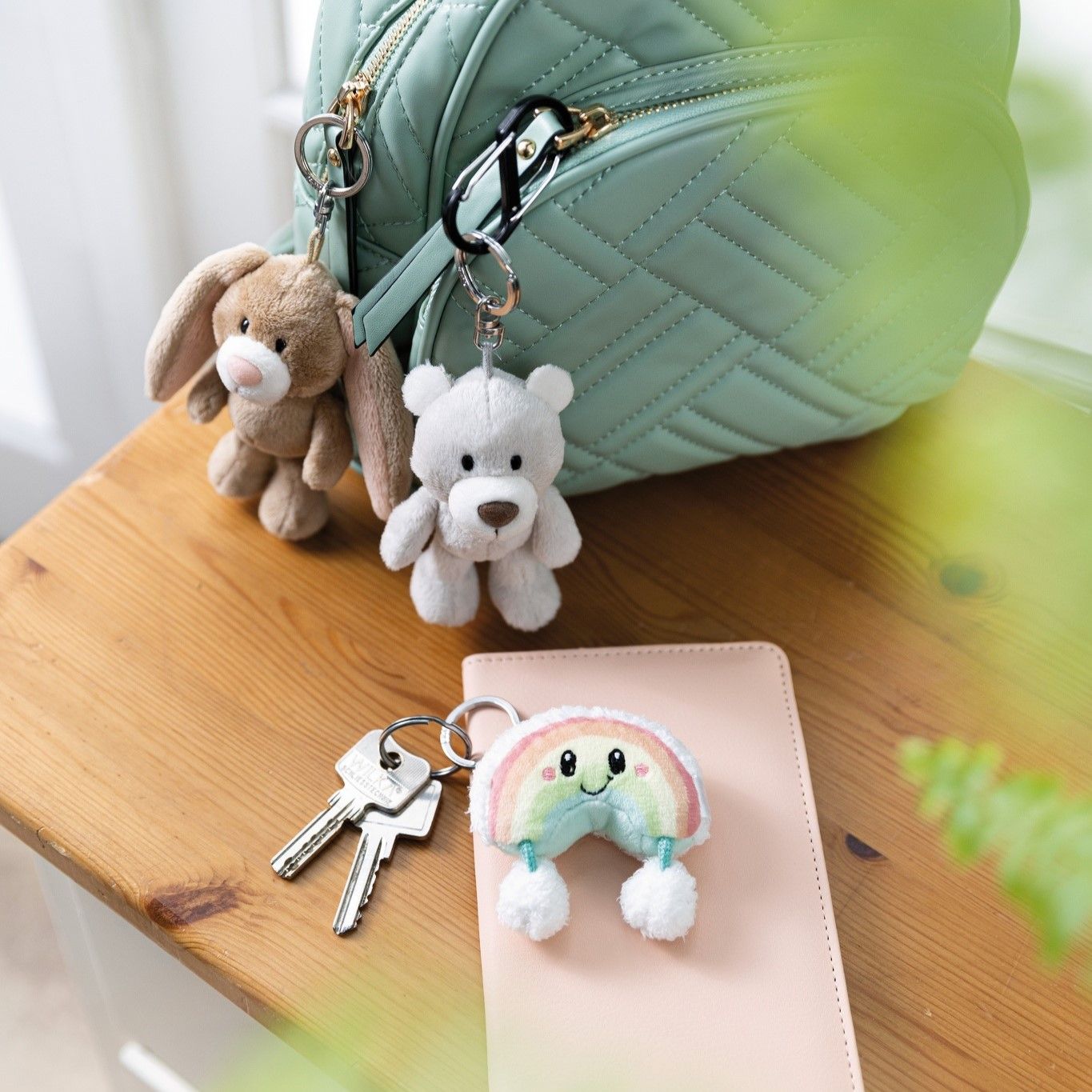 Kuschelig, verspielt und voll im Trend - die NICI Bears & Friends!