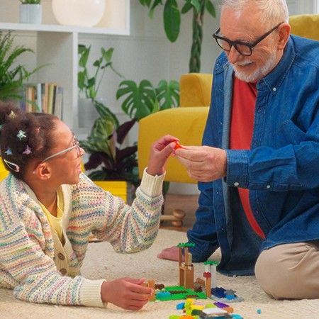 Endlos kreativ: LEGO ermutigt Fans, Steine weiterzugeben und Nachhaltigkeit zu fördern