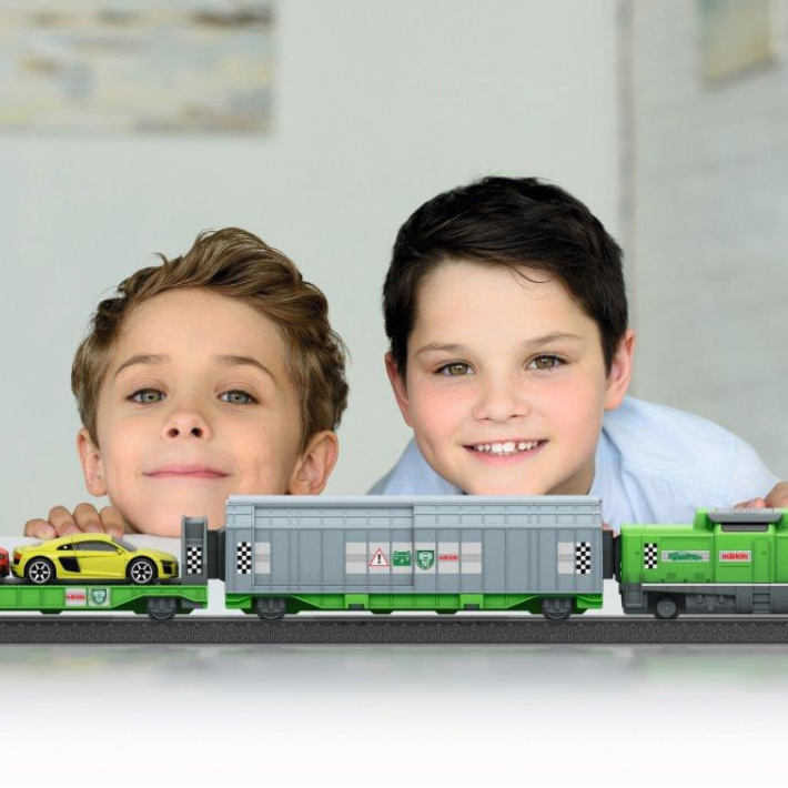 Neue Märklin Startpackungen my world Transport und Start-Up Baustelle
