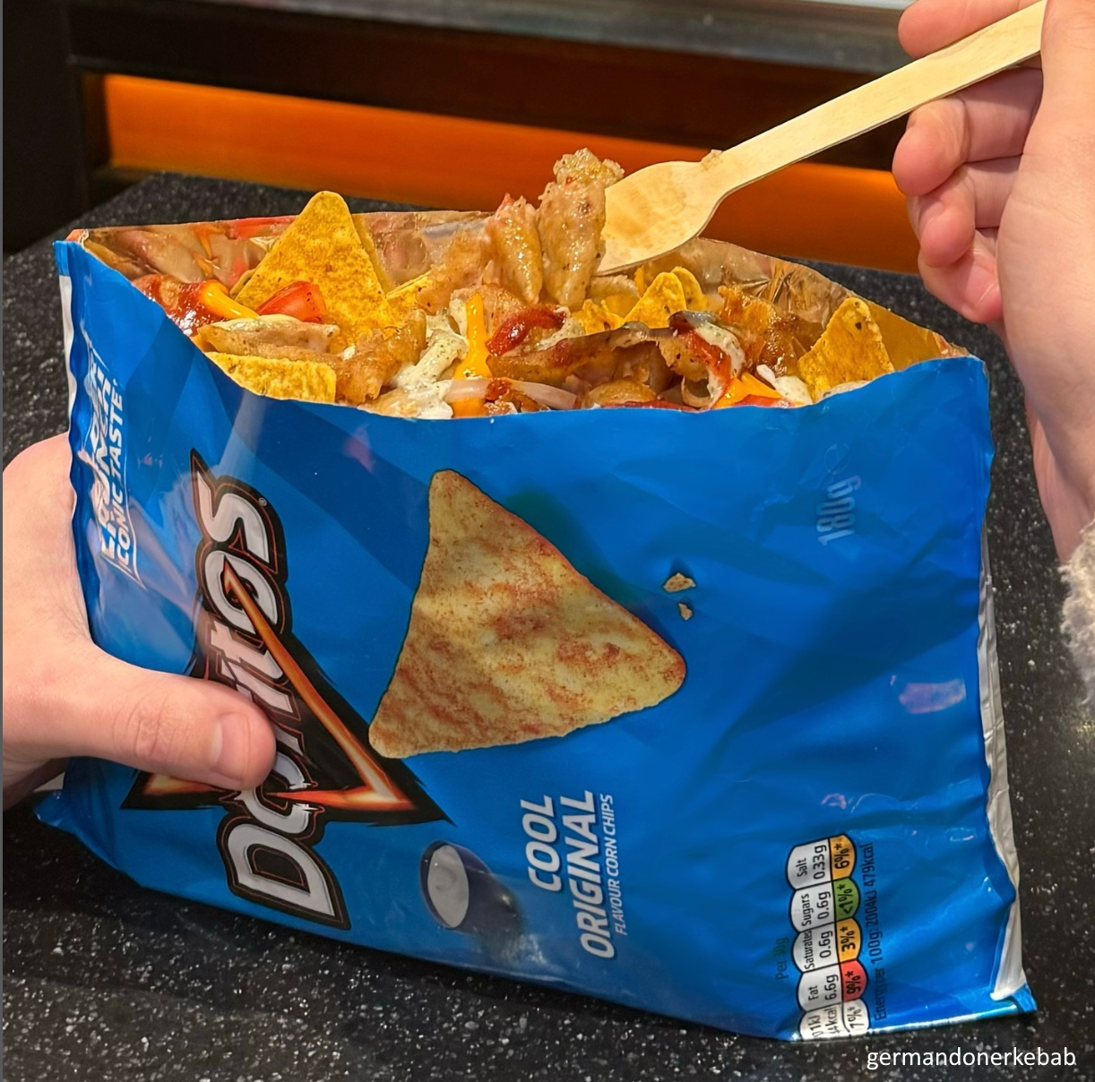 German Doner Kebab bringt virales Food-Hack-Phänomen auf die britische High Street