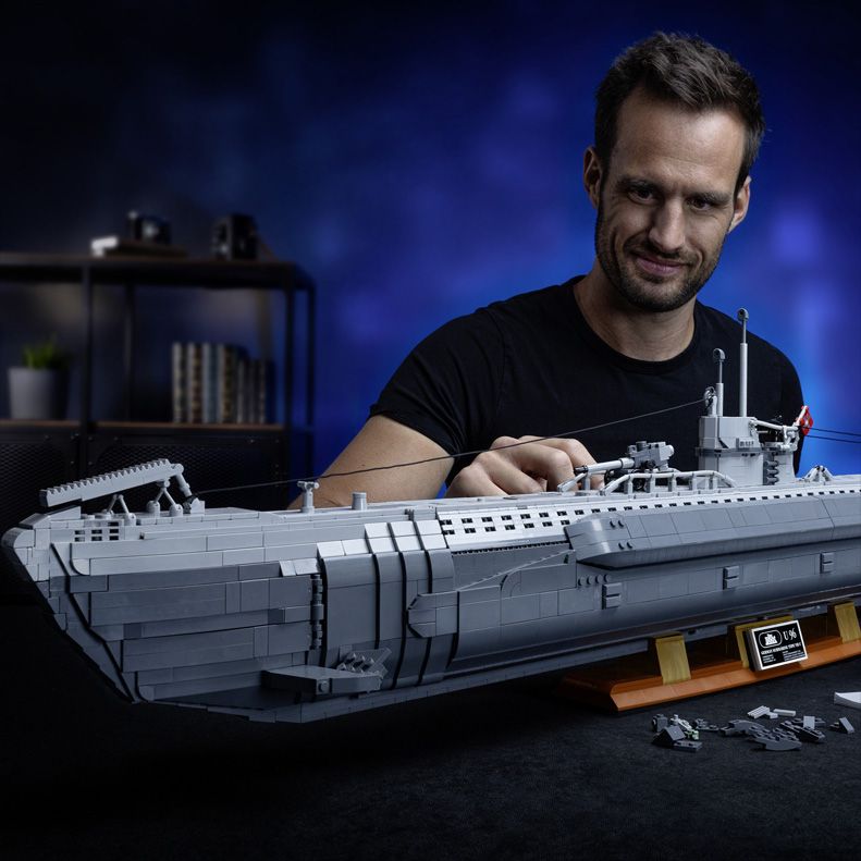 Filmgeschichte zum Bauen: Das Boot als Revell Brick System Modell