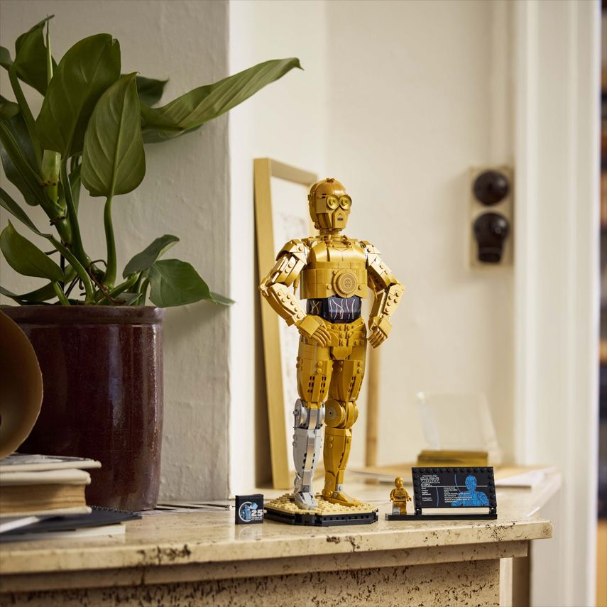 Galaktische Abenteuer für die ganze Familie: Die LEGO Gruppe feiert den Star Wars Day