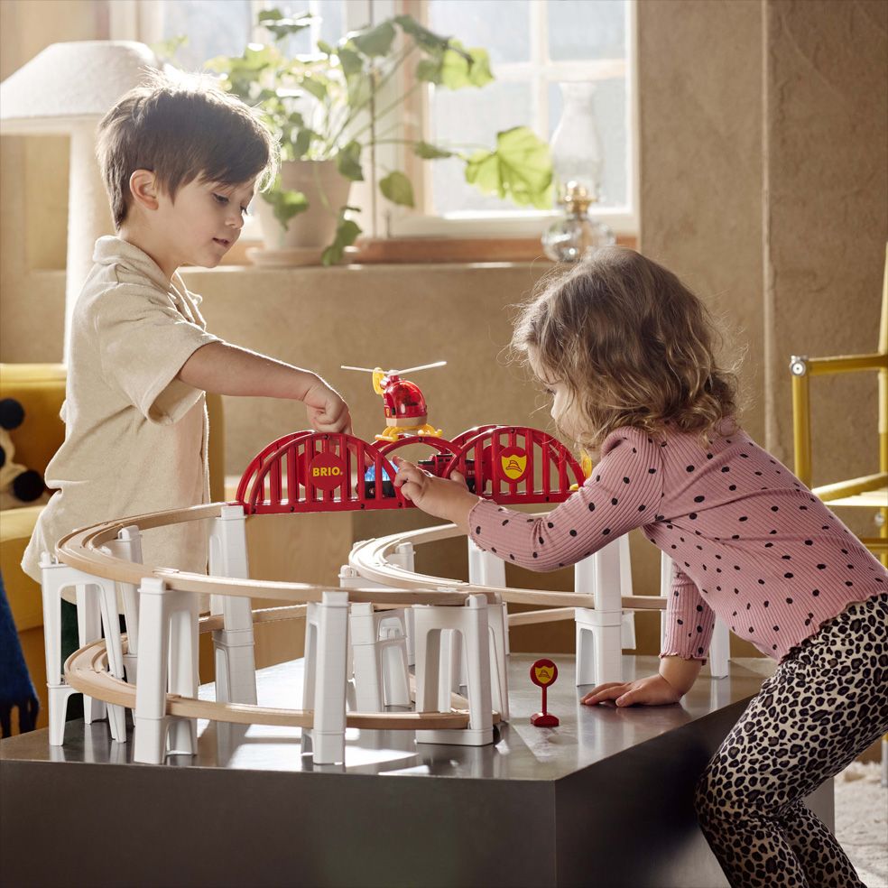 BRIO Herbstneuheiten 2025 – Fantasie, Action und kreative Abenteuer