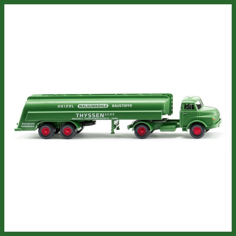 Der wahre Thyssen-Tanker im historischen Original-Auftritt