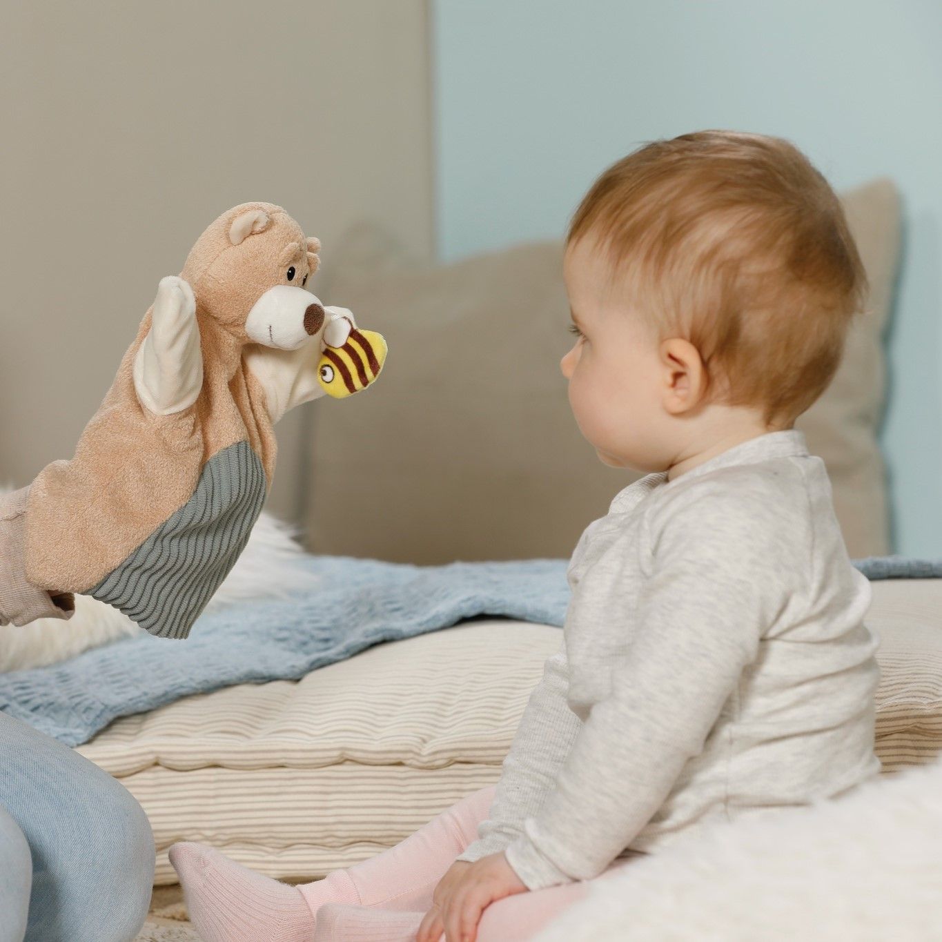 Kuscheln, Spielen, Entdecken – der erste Freund für alle Abenteuer!