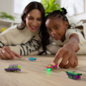 HEX BOTS® 2025 – Mikroroboter mit Mega-Effekt!