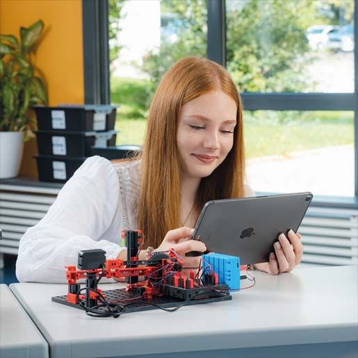 fischertechnik setzt Meilenstein in der technischen Bildung